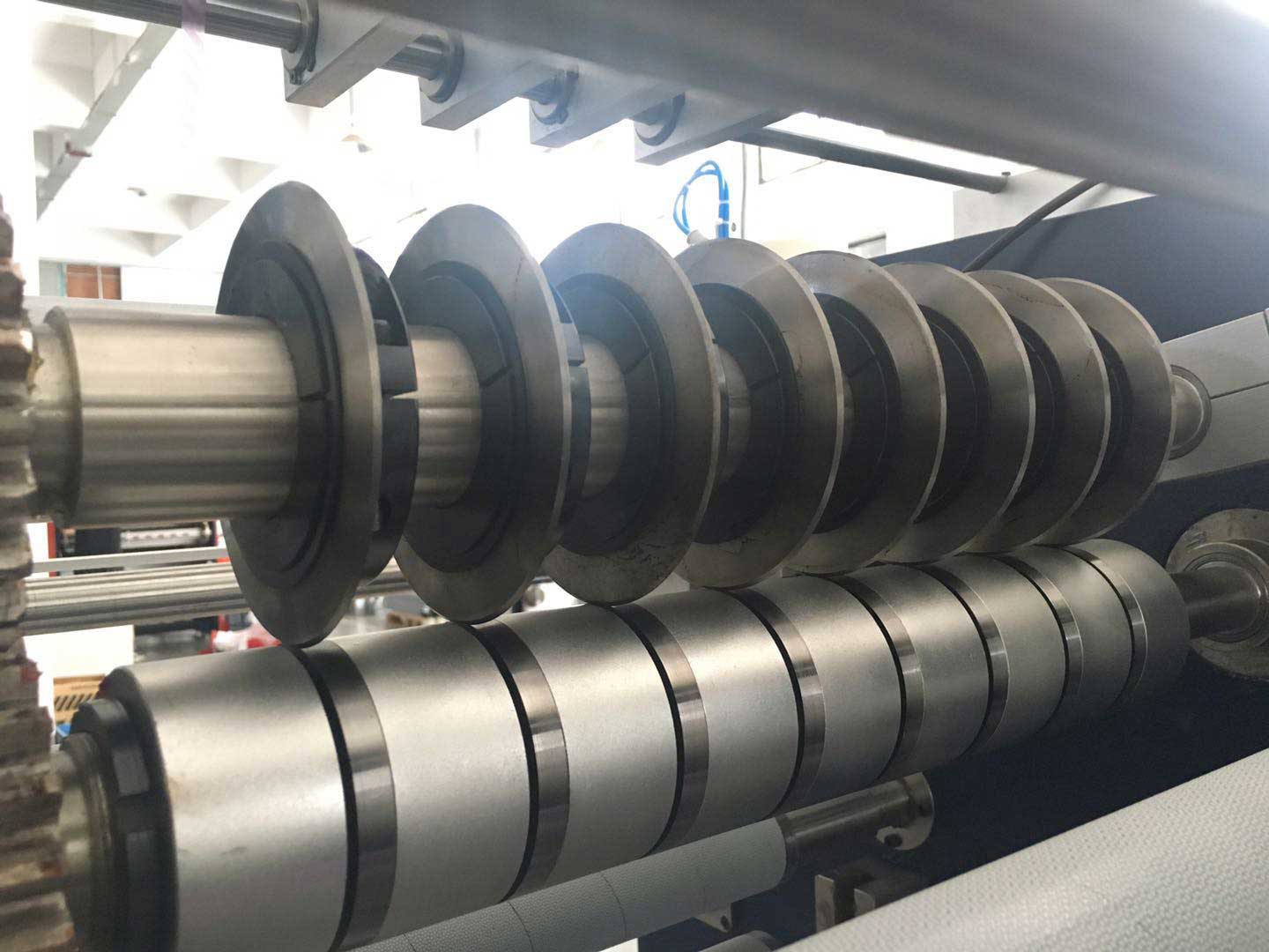 分切機常見問題及分切刀具的選擇和使用 分切機常見問題及分切刀具的選擇和使用