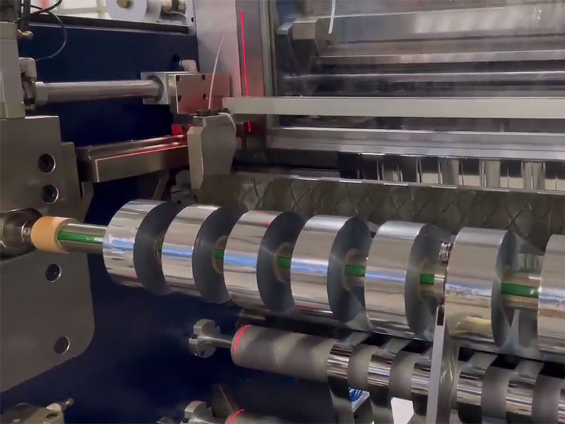 AI+分切機(jī)：DeepSeek技術(shù)如何重塑制造業(yè)未來？