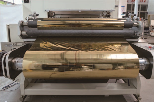 電化鋁分切機(jī)選購指南:從分切精度到售后服務(wù)的關(guān)鍵考量