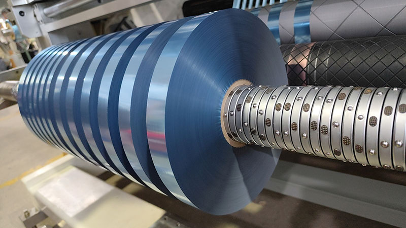 電化鋁分切機(jī)的便捷維護(hù)設(shè)計(jì):減少停機(jī)時(shí)間的關(guān)鍵