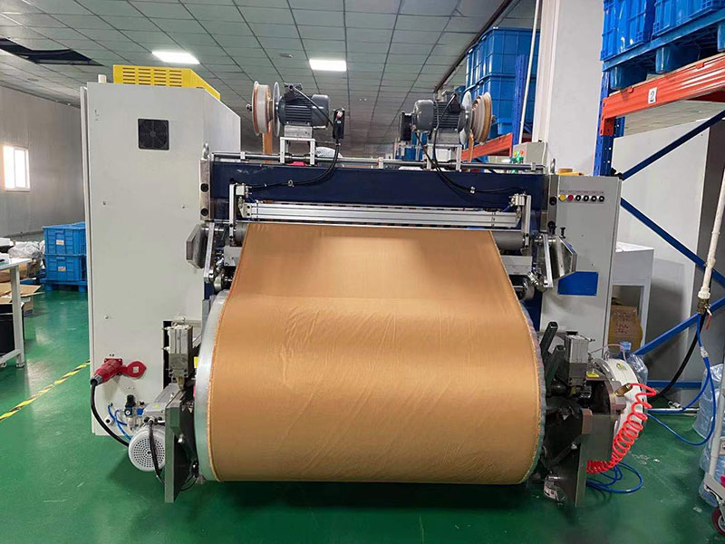 精準(zhǔn)分切，提升品質(zhì)：運(yùn)動(dòng)膠帶分切機(jī)深度解讀